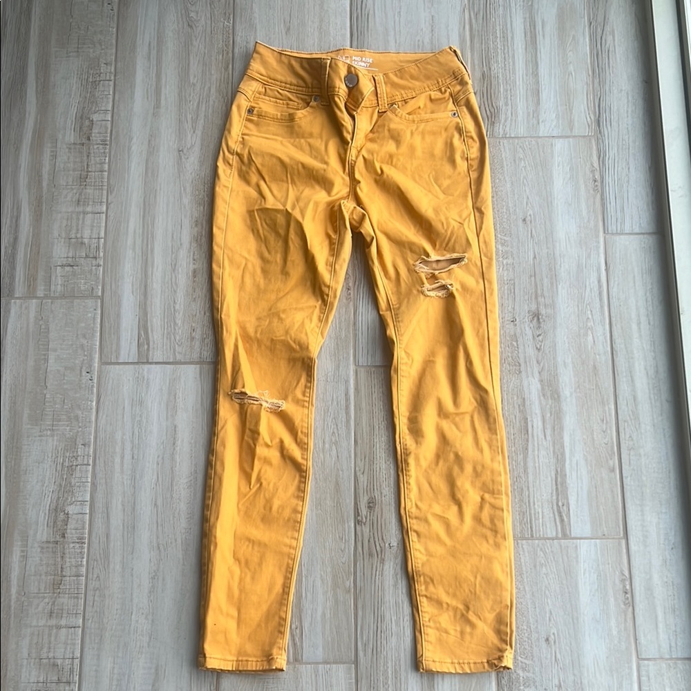 Yellow Distressed High-Waisted Jeans